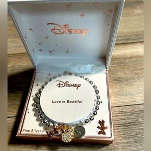 NIB Disney Minnie Mouse Bracelet